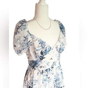 Emerald Sundae Blue Floral Puff-Sleeve Midi Dress